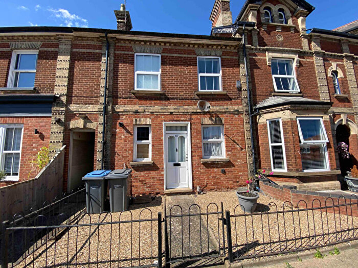 2 Bedroom Town House To Rent In Orwell Road, Felixstowe, IP11