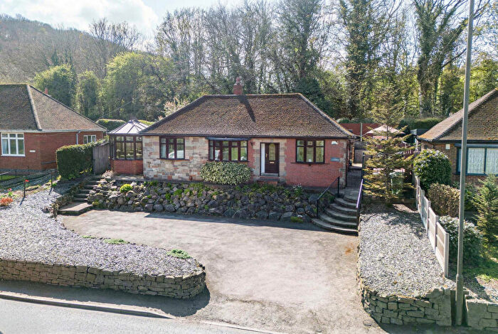 3 Bedroom Detached Bungalow For Sale In Ladygrove, Sawmills, DE56