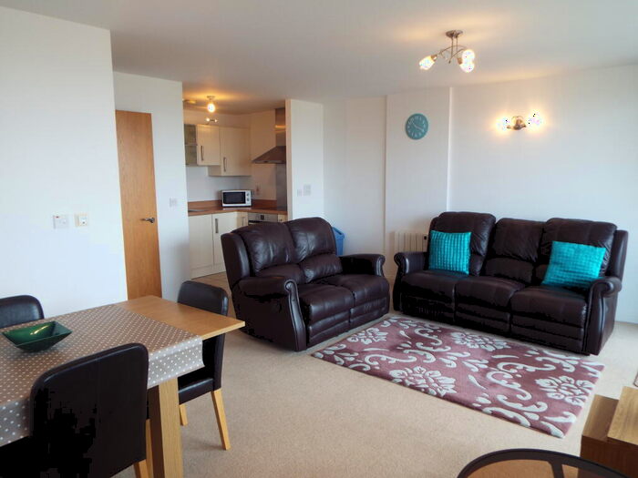 1 Bedroom Apartment To Rent In Hansen Court, Heol Glan Rheidol, Cardiff, CF10