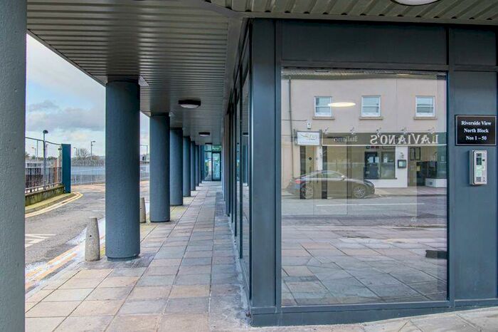 2 Bedroom Apartment To Rent In Riverside View, Keynsham, BS31