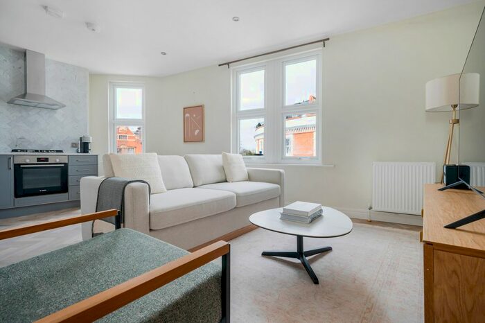 1 Bedroom Flat To Rent In Fulham, SW6
