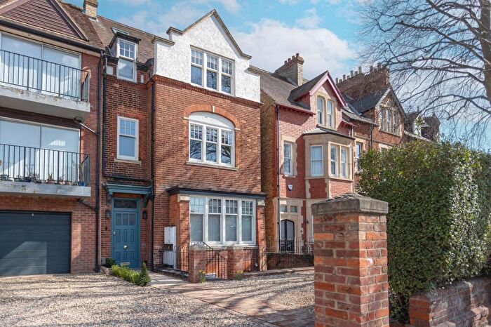 7 Bedroom Town House For Sale In Woodstock Road, Oxford, OX2