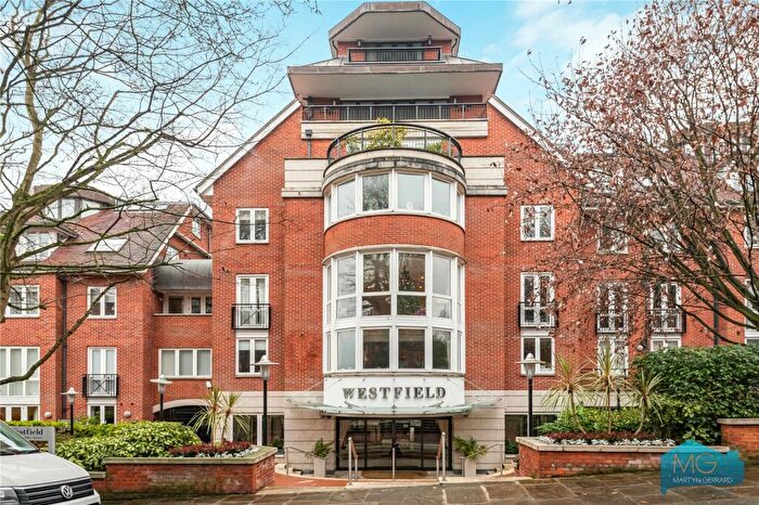 2 Bedroom Apartment For Sale In Kidderpore Avenue, Hampstead, London, NW3
