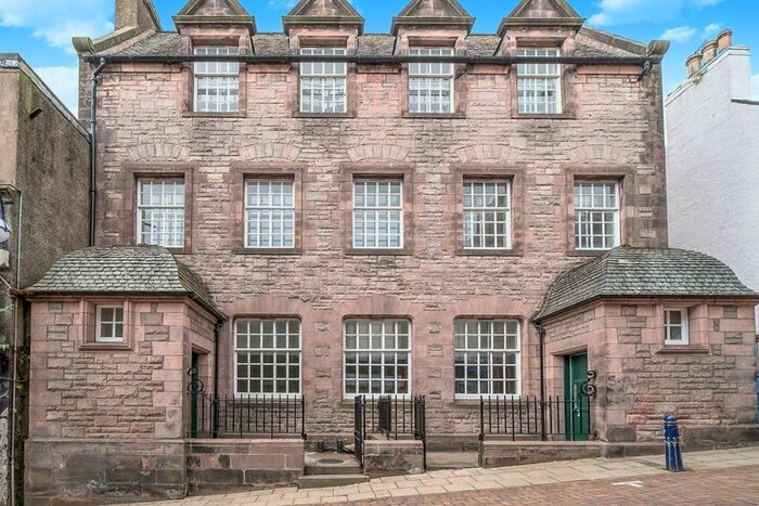1 Bedroom Flat To Rent In E Guildhall Street, Dunfermline, Fife, KY12