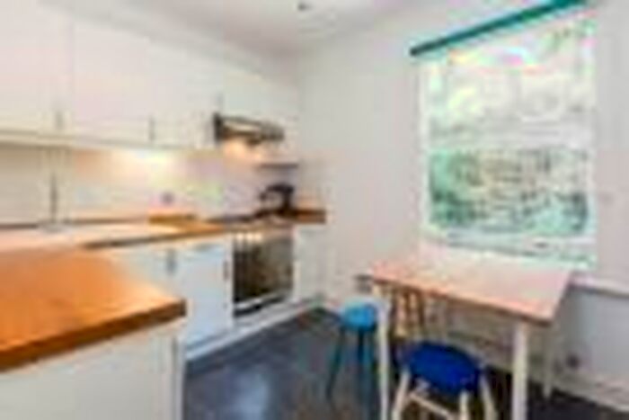 1 Bedroom Flat To Rent In Ivydale Road, London, SE15