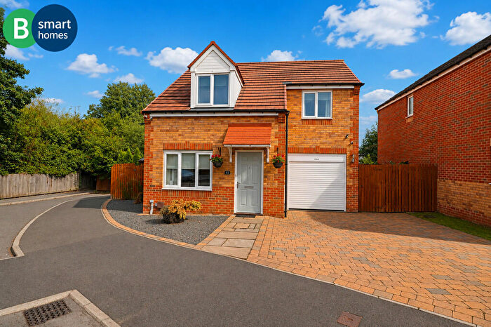 3 Bedroom Detached House For Sale In Sanderson Way, Swinton, S64