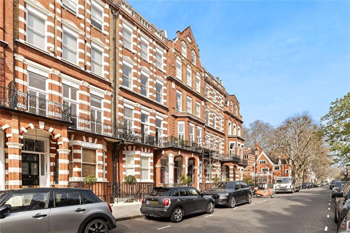 2 Bedroom Flat For Sale In Bramham Gardens, London, SW5