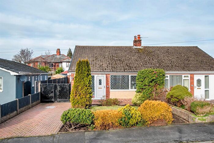 2 Bedroom Semi-detached Bungalow For Sale In Cockersand Avenue, Hutton, Preston, PR4