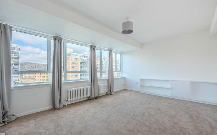 2 Bedroom Flat To Rent In Sheraton House, Pimlico, SW1V