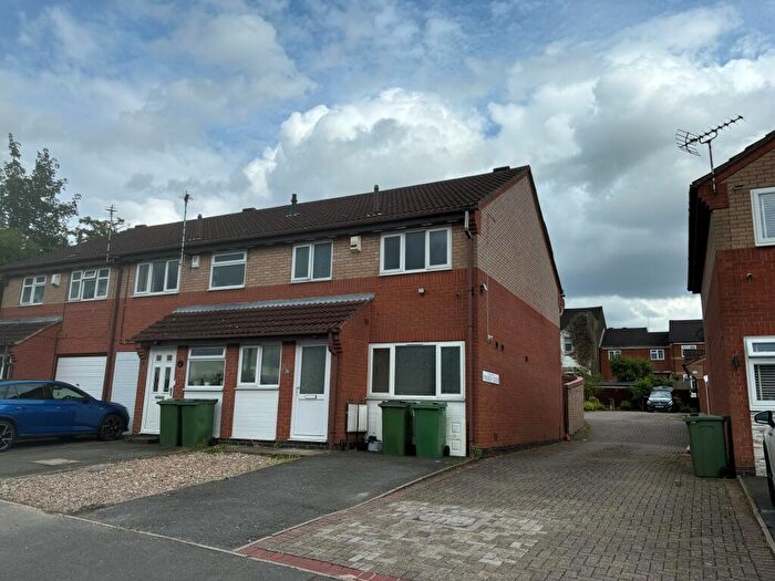 3 Bedroom Semi-Detached House To Rent In Ashleigh Road, Glenfield, LE3