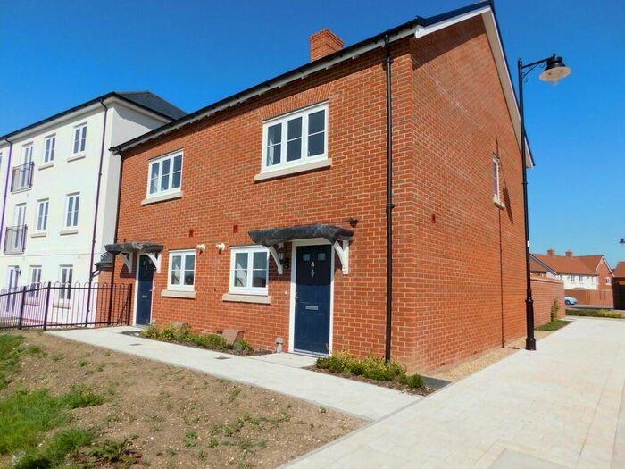 2 Bedroom Semi-Detached House To Rent In Darnley Lane, Berewood, Waterlooville, PO7