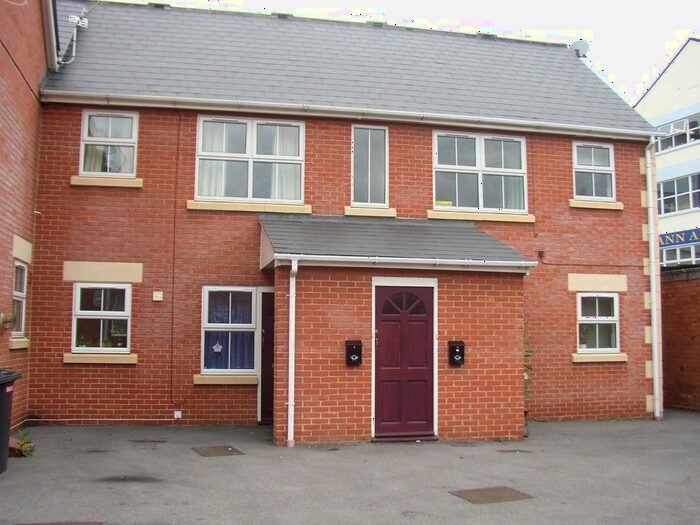 1 Bedroom Flat To Rent In New Broughton Road, Melksham, SN12