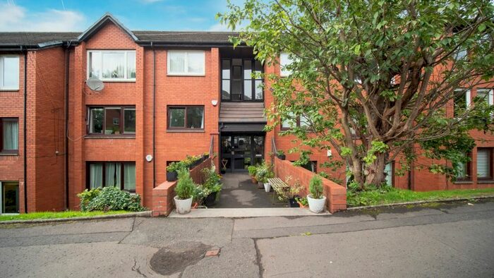 2 Bedroom Flat To Rent In Kelvinside Drive, North Kelvinside, Glasgow, G20