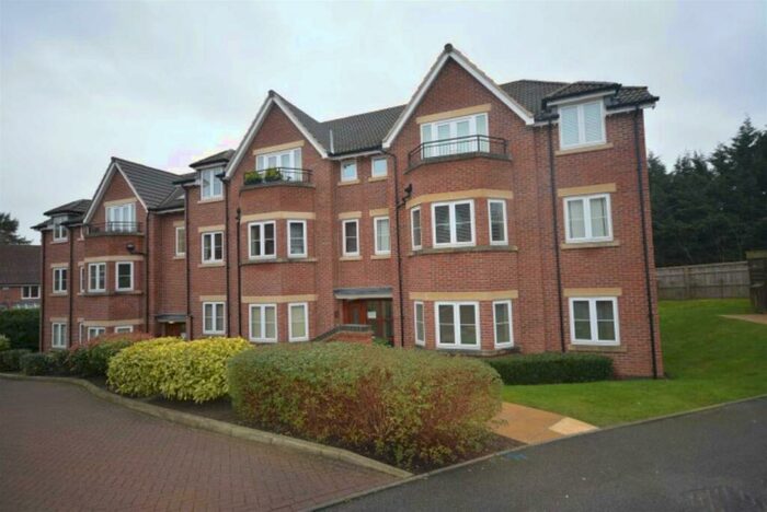 2 Bedroom Apartment To Rent In St George's Close, Allestree, Derby, DE22