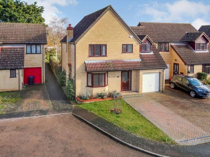 4 Bedroom Detached House For Sale In Frowd Close, Fordham, Ely CB7