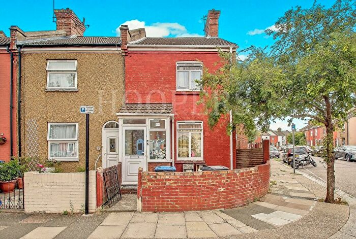 4 Bedroom End Of Terrace House For Sale In Gresham Road, London, NW10