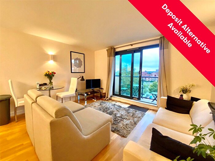 1 Bedroom Flat To Rent In Dockside, Hotwell Road, Bristol, BS8