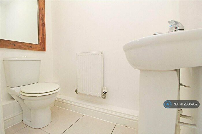 1 Bedroom Maisonette To Rent In Corris Court, Milton Keynes, MK10