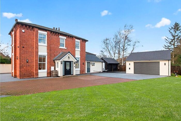 4 Bedroom Detached House For Sale In Forest Moor Road, Knaresborough, HG5