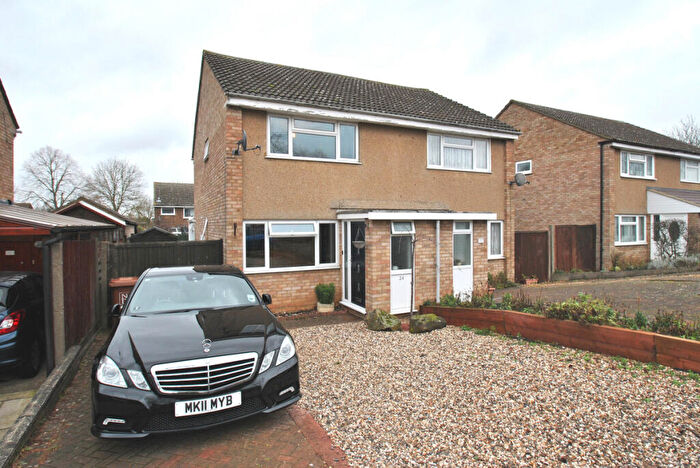 2 Bedroom Semi-Detached House To Rent In Keats Way, Hitchin, SG4