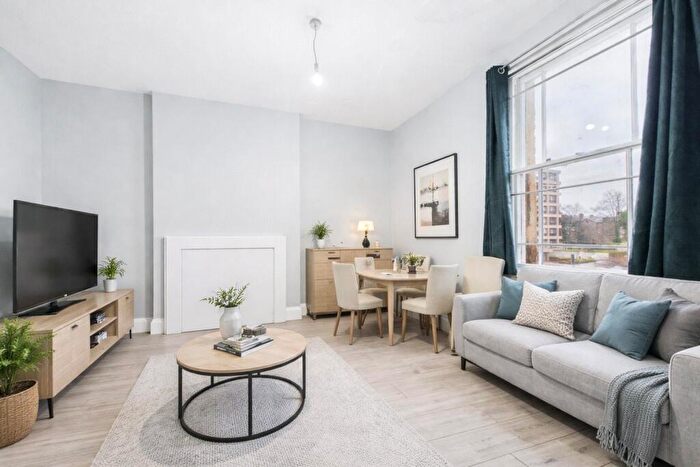 1 Bedroom Apartment To Rent In Kings Road, Reading, Berkshire, RG1