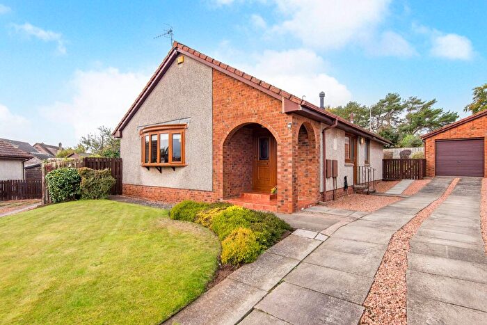 3 Bedroom Bungalow For Sale In Gib Gardens, Cupar, KY15