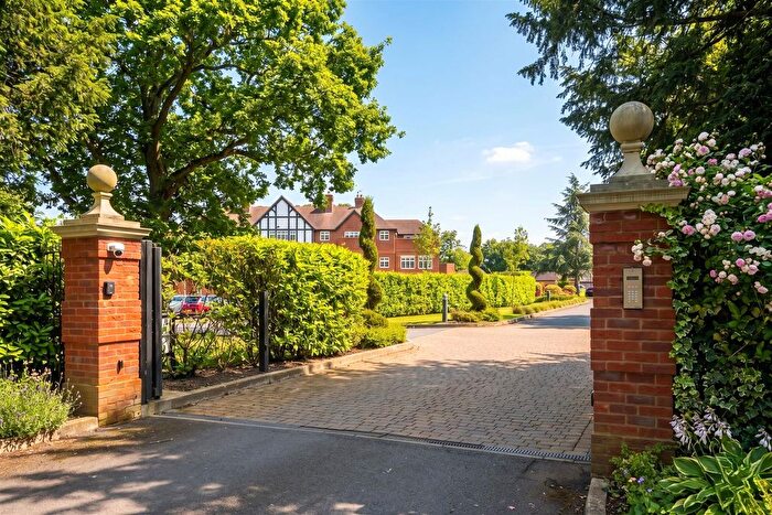 5 Bedroom Terraced House To Rent In Drift Road, Winkfield, Windsor, SL4