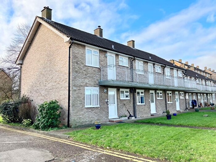 1 Bedroom Maisonette To Rent In Hughenden Road, St.Albans, AL4