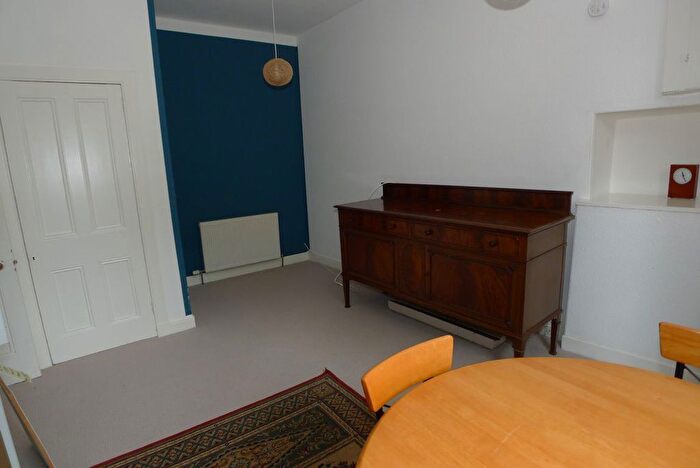 1 Bedroom Flat To Rent In Magdalen Yard Road, Flat /, Dundee, DD1