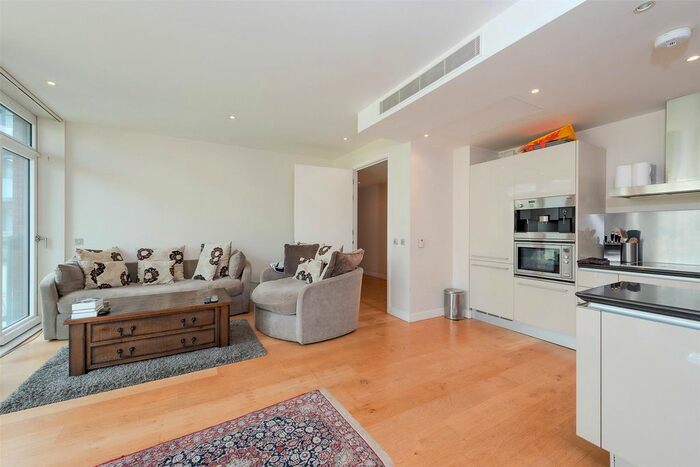 2 Bedroom Flat To Rent In Hepworth Court, Grosvenor Waterside, Sloane Square, SW1W