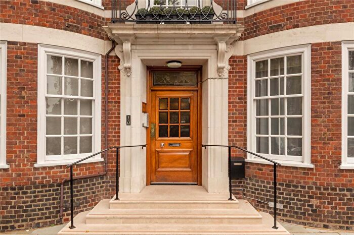 2 Bedroom Flat To Rent In Park Lodge, St. Johns Wood Park, NW8