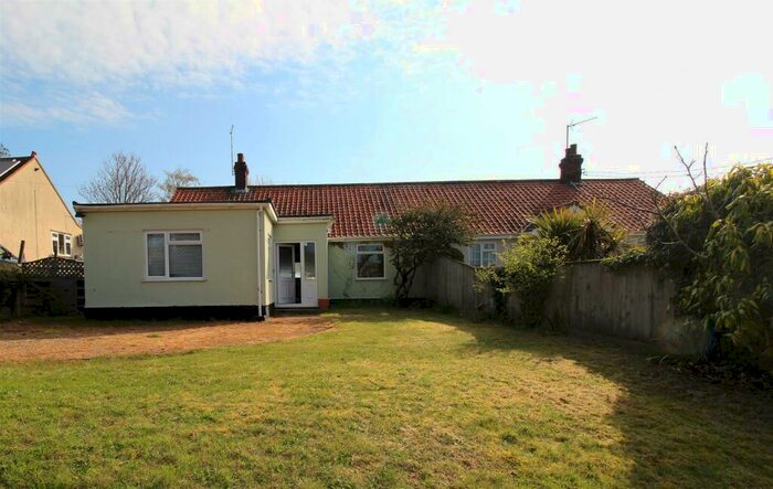 3 Bedroom Semi-Detached Bungalow To Rent In Witnesham, Ipswich, IP6