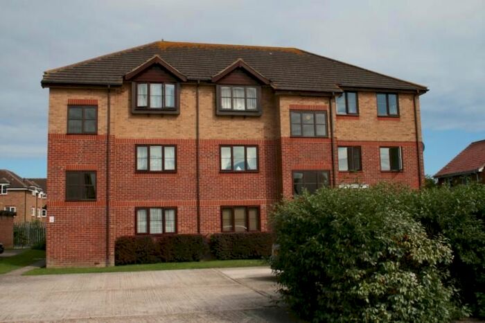 2 Bedroom Flat To Rent In Dorking Court, Copper Hall Close, Rustington, West Sussex, BN16