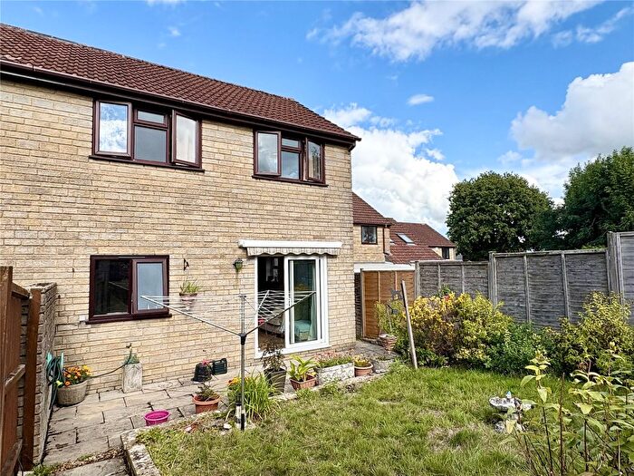 2 Bedroom Semi-Detached House For Sale In Hilmar Drive, Gillingham, Dorset, SP8
