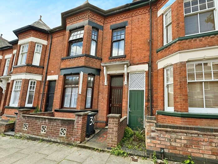 7 Bedroom Terraced House To Rent In Stretton Road, Leicester, LE3