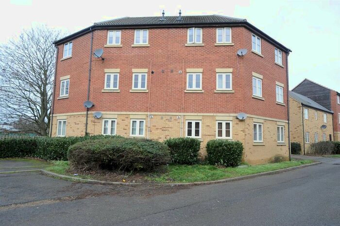 1 Bedroom Flat To Rent In Chapman Road, Wellingborough, NN8