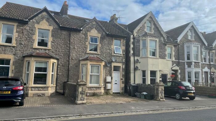 2 Bedroom Maisonette To Rent In Moorland Road, Weston-super-Mare, BS23