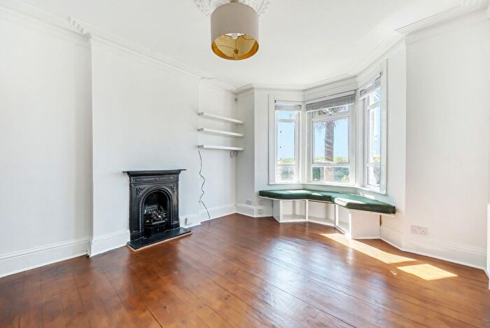 1 Bedroom Flat To Rent In Dale Park Road, London, SE19