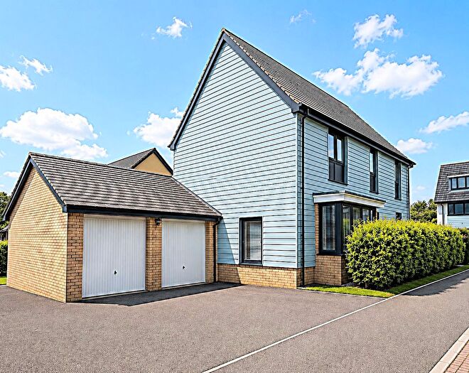 4 Bedroom Detached House To Rent In Longhorn Drive, Milton Keynes, MK8