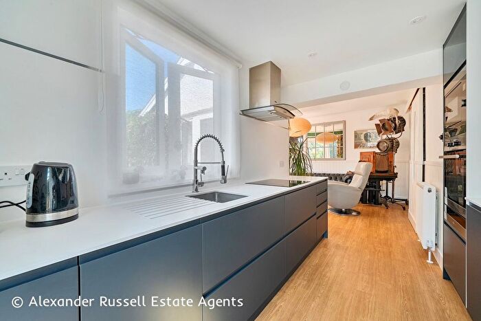 3 Bedroom Bungalow For Sale In Alfred Road, Birchington, CT7
