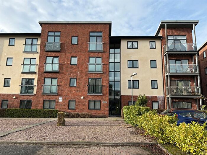 2 Bedroom Flat For Sale In Bridge Road, Prescot, L34