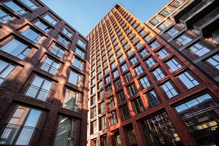 2 Bedroom Apartment To Rent In Bromsgrove Street, Birmingham, B5