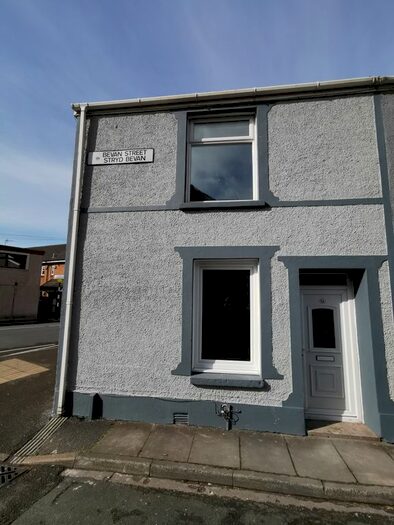 3 Bedroom End Terrace House For Sale In Bevan Street, Aberavon, SA12
