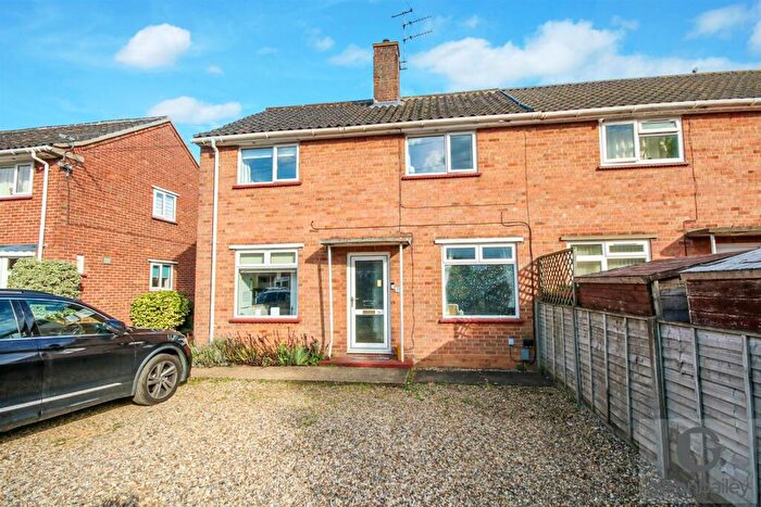 3 Bedroom Semi-Detached House For Sale In Frere Road, Norwich, NR7