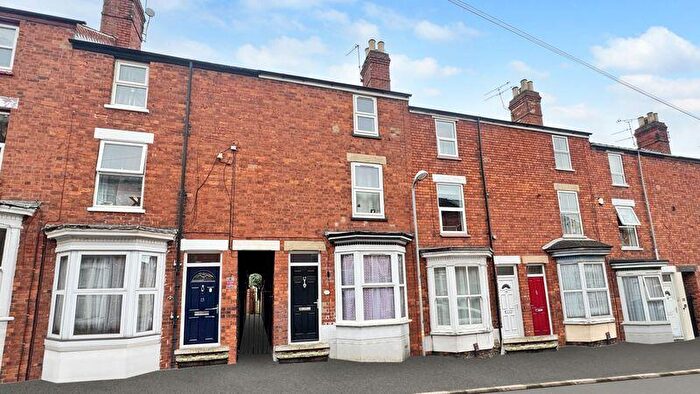 4 Bedroom Terraced House For Sale In Cromwell Street, Lincoln, LN2