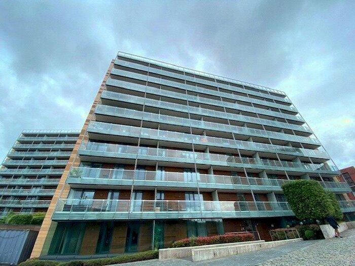 2 Bedroom Apartment To Rent In St Georges Island, Kelsoe Place, Manchester, M15