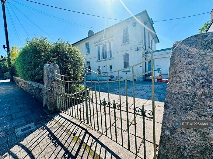 3 Bedroom Semi-Detached House To Rent In Station Road, Okehampton, EX20