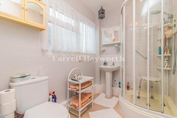 1 Bedroom Flat For Sale In Redcar Avenue, Ingol, Preston, PR2
