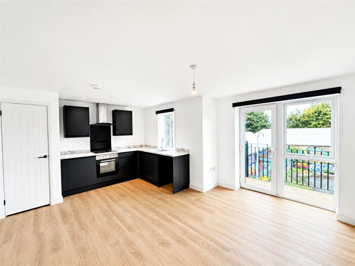 1 Bedroom Apartment To Rent In Barton Hill Road, St Phillips, Bristol, BS5