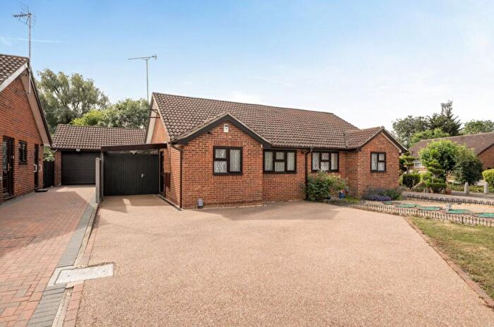 2 Bedroom Bungalow For Sale In The Silver Birches, Kempston, MK42